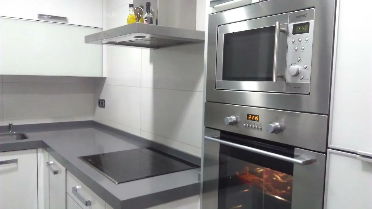 Atico En El Centro De Vitoria Parking Gratis Appartement 0*, Vitoria-Gasteiz