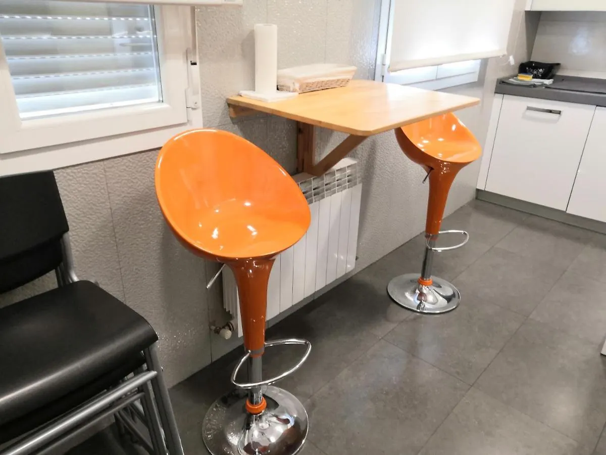 Atico En El Centro De Vitoria Parking Gratis Appartement